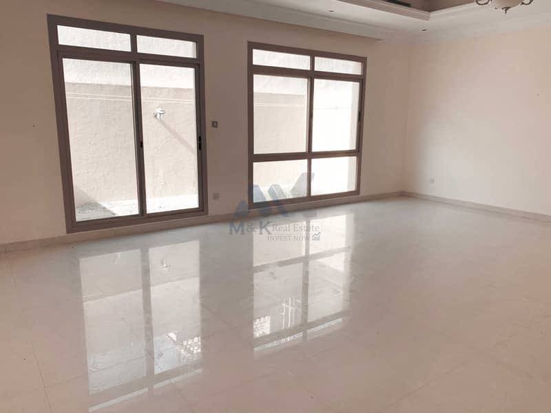 فیلا في الراشدية 3 غرف 85000 درهم - 4787422 فیلا في الراشدية 3 غرف 85000 درهم - 4787422