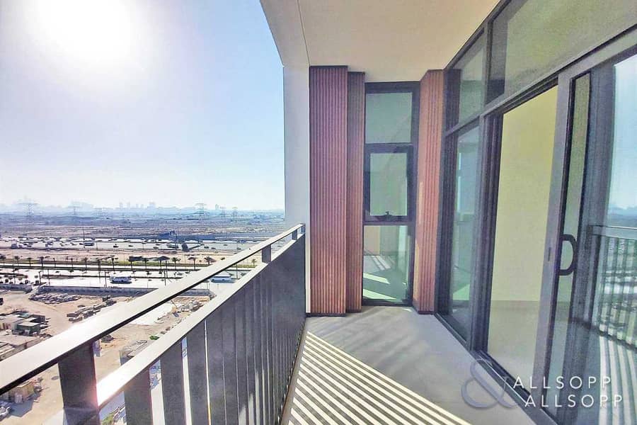 16 South Facing | 1 Bed | Modern | Available