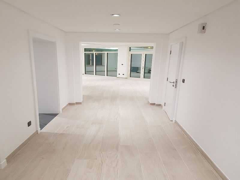 4 High Floor | Fully Upgraded | Unfurnished
