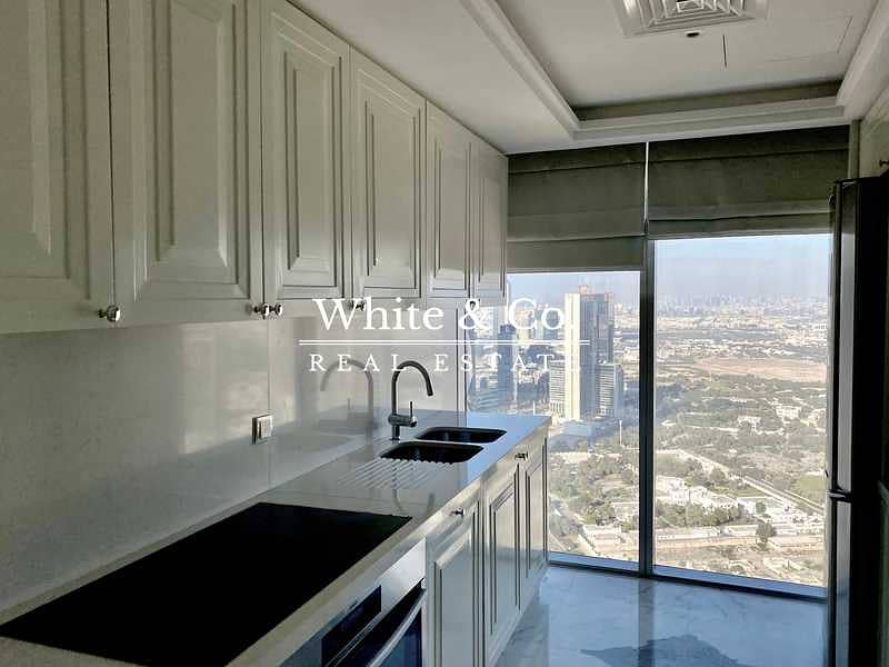 27 Luxury Furnished | Burj View | View Anytime