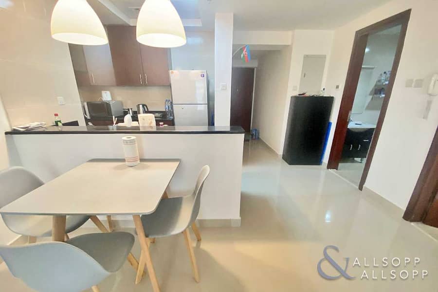 5 One Bedroom | Escan Tower