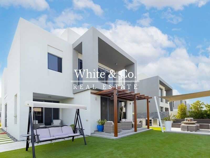 Vacant On Transfer | Extended | Corner Plot Vacant On Transfer | Extended | Corner Plot