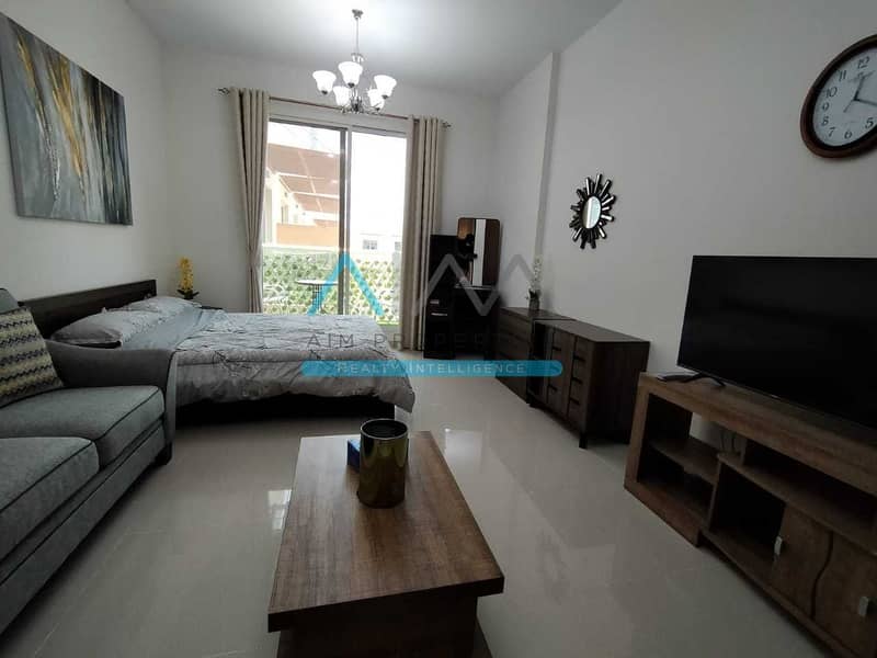 5 Amazing Fully Furnished Vacant Studio With Beautiful Pool View