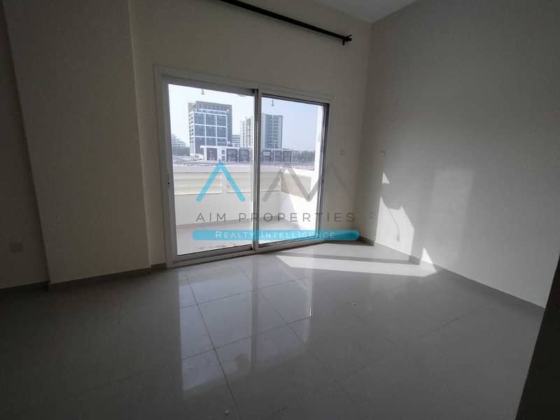 7 Grand & Bright 1100SQFT 1BHK With 3 Balconies Opposite To IMG World