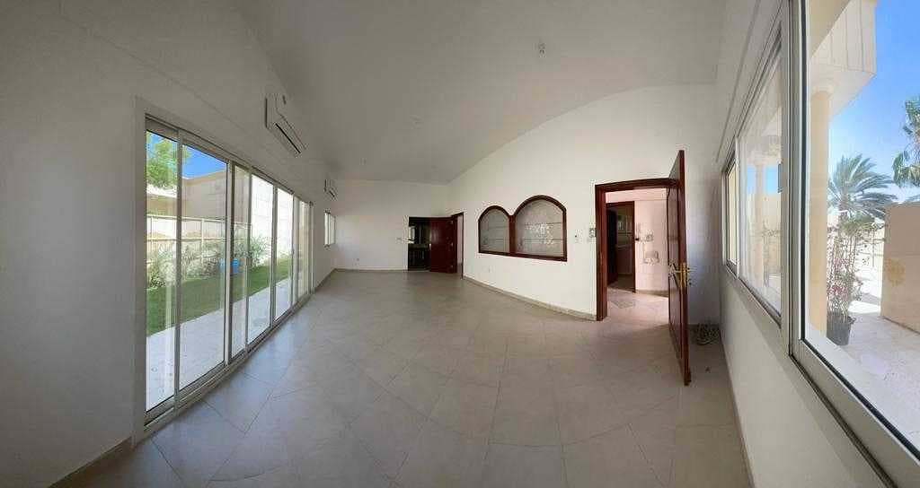 Perfectly Priced 3 Bedroom Villa in Baniyas