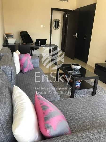 13 2 Parkings ! Furnished Apartment in Sun Tower.