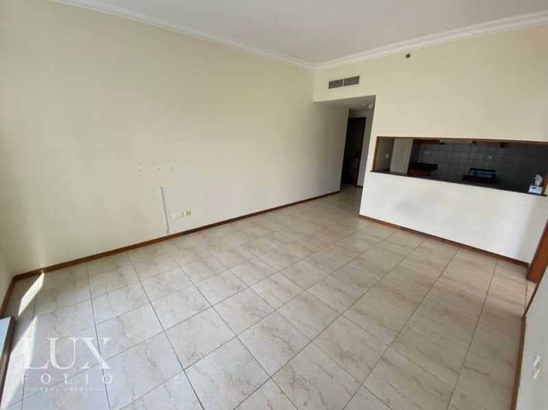 4 Unfurnished | One Bed | Great Location |