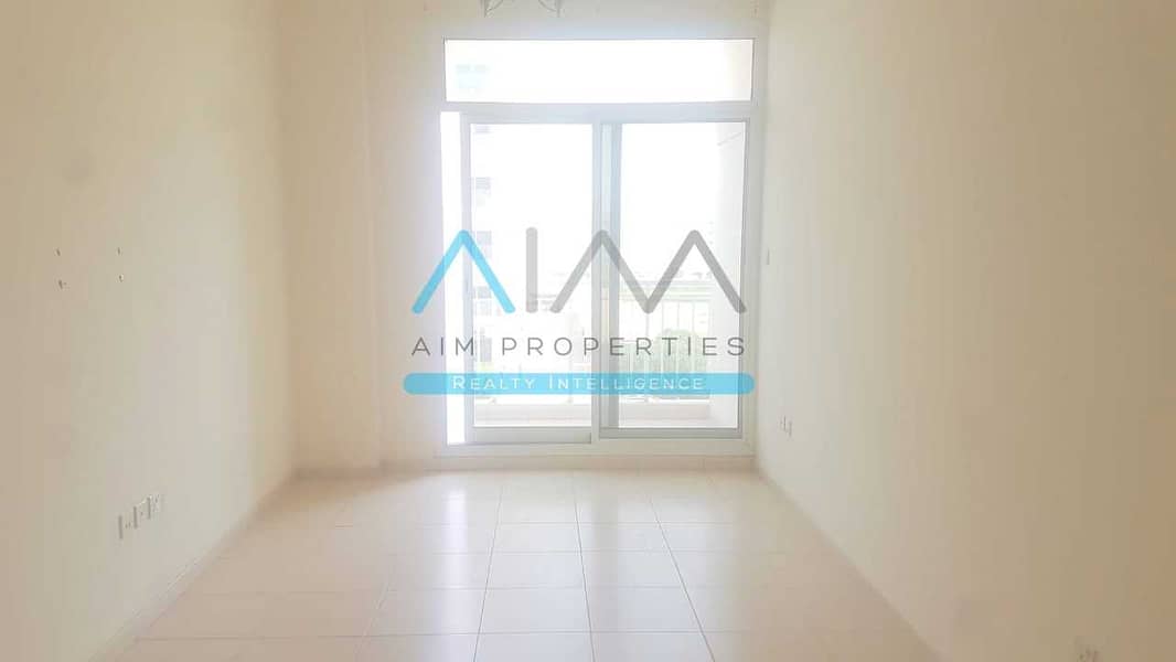 5 beautiful 2 Bedroom Apartment for with Balcony in Liwan Q Point