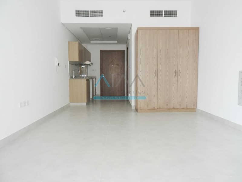 BRAND NEW STUDIO+POOL+GYM+PARKING MONTH FREE BRAND NEW STUDIO+POOL+GYM+PARKING MONTH FREE