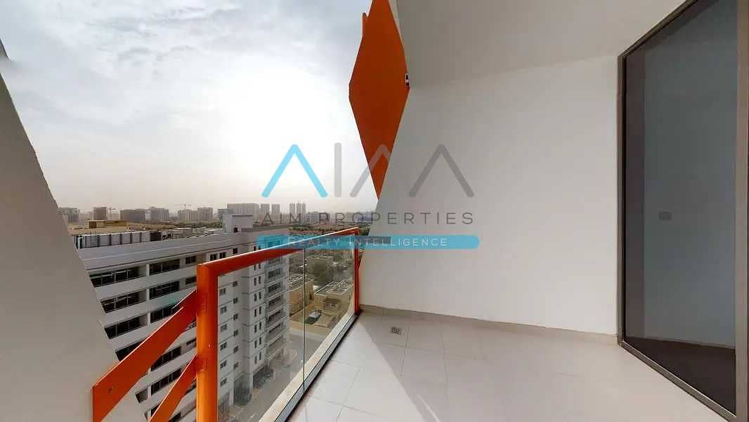 4 Spacious Studio || Near To Souq Extra || 25K