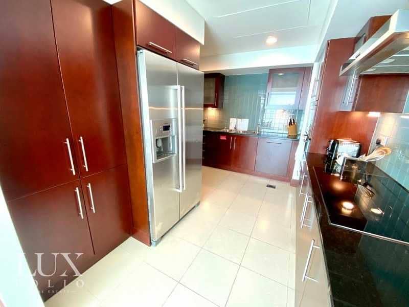 7 Jumeirah Living |Exquisite Fully Furnished Duplex