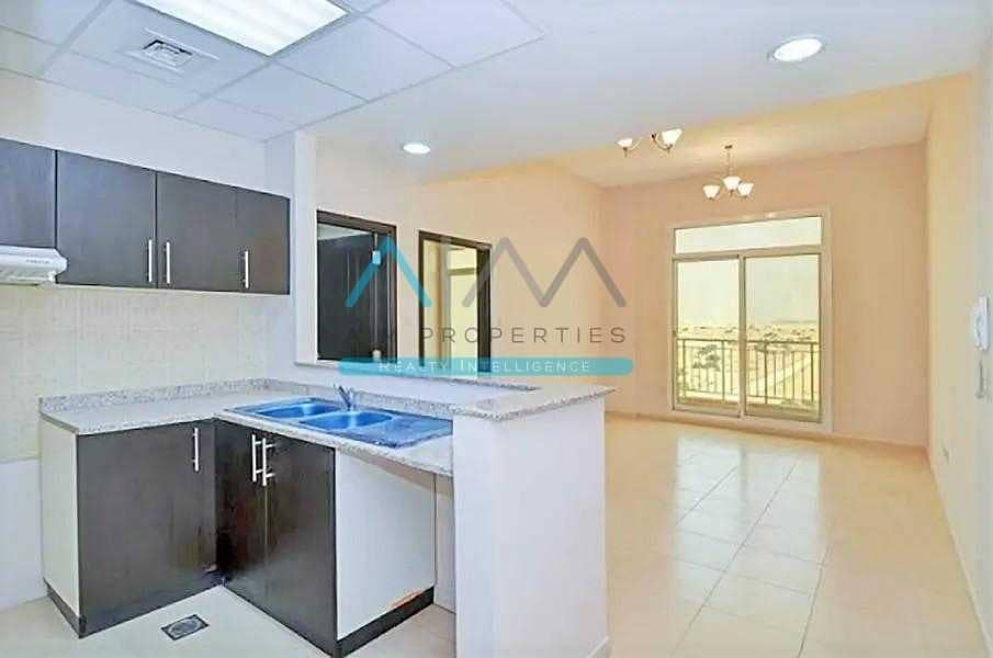 2 Amazing  Layout Vacant 1 Bed Room | Great Deal & Best Price