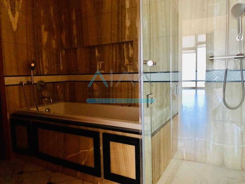 7 FULLY UPGRADED 3BR MAID HIGH FLOOR BURJ KHALIFA