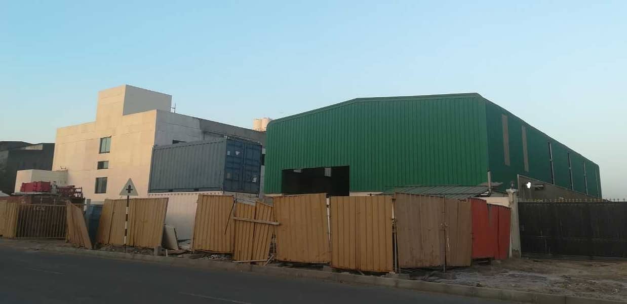 2 Office And Warehouse With roof kran Available For Sale.