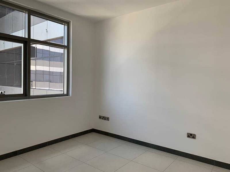 Brand new building with furnished option available.