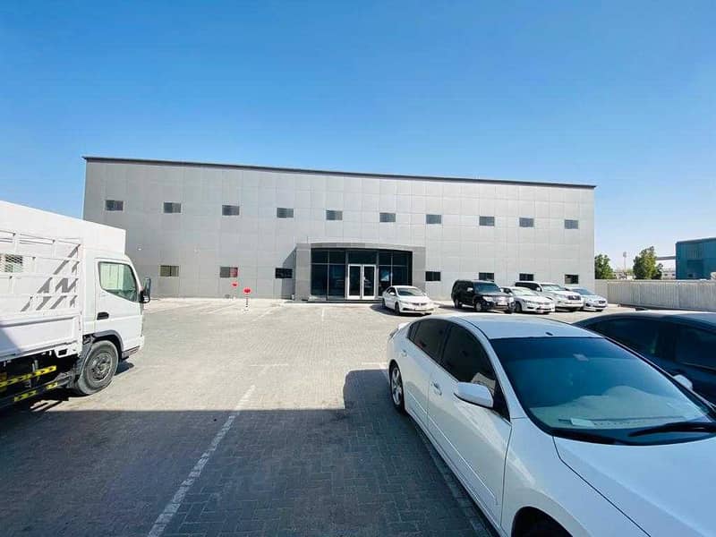 Big climate control warehouse with offices building available
