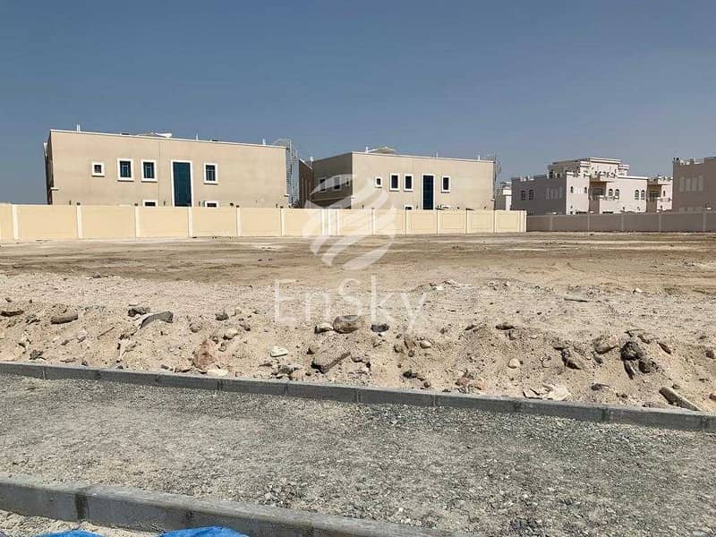 2 prime location in almushrif and perfectly priced