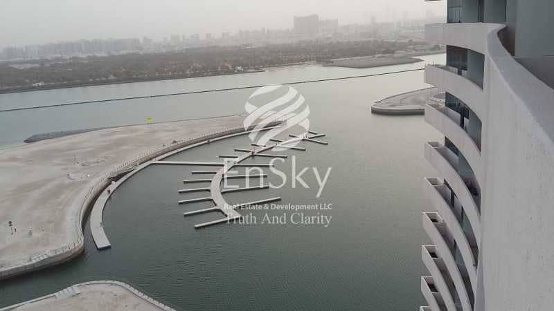 17 Great Deal! Spacious 2BR with Beautiful View in Marina Bay