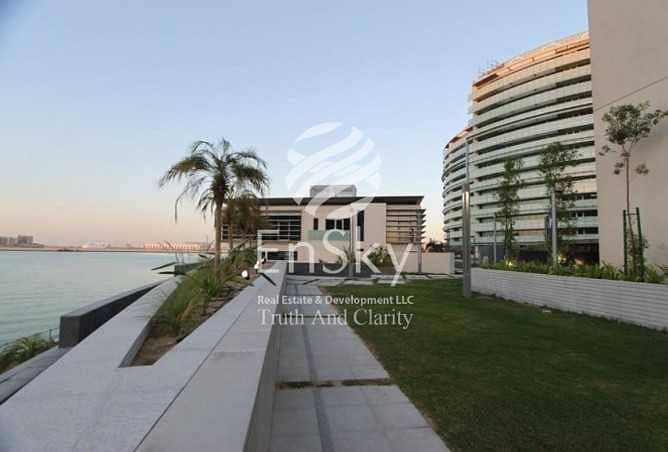 5 Vacant Spectacular 4+M Apartment with Beautiful View !