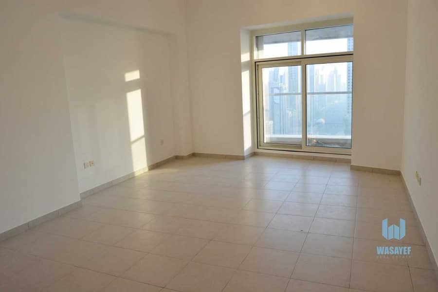 8 NO COMMISSION-CHILLER FREE – 2 MONTH RENT FREE - SHEIKH ZAYED ROAD VIEW HUGE 3 BHK YEARLY RENT AED 110K. .