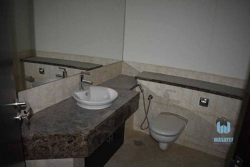 8 AMASING FULL FLOOR 4BHK WITH AMAIDS ROOM ON SHEIKH ZAYED ROAD!