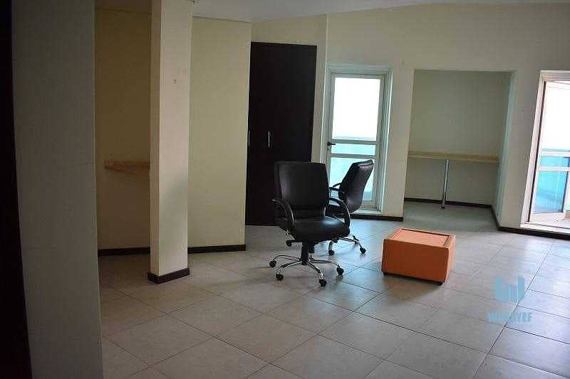 9 AMASING FULL FLOOR 4BHK WITH AMAIDS ROOM ON SHEIKH ZAYED ROAD!