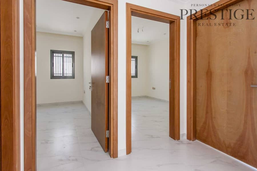 13 5 Bedroom Large | Brand New Townhouse | Park