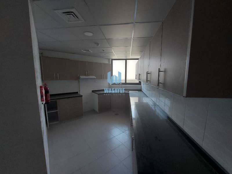 8 Brand new building – Huge 3 BHK apartment in Al Jaddaf Dubai available for yearly Rent AED 75K