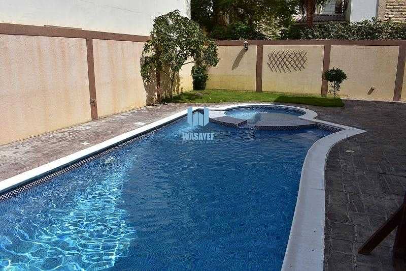 2 Spacious 5 Bed | Independent Villa | Private Pool !!