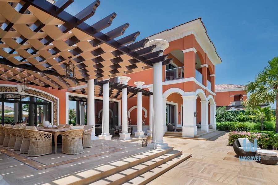 2 Luxurious Dream villa in Palm Jumeirah.