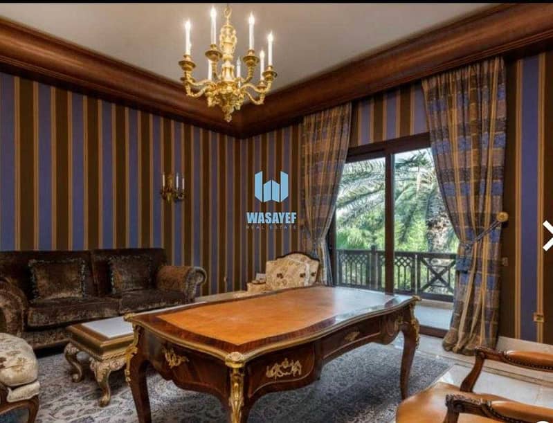 10 Wonderful 8 beds villa in Emirates Hills