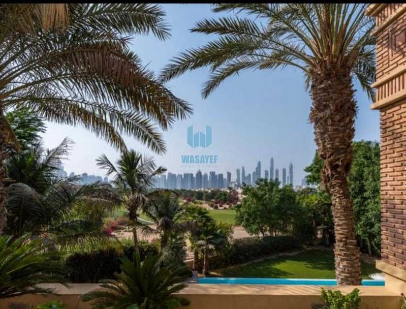 14 Wonderful 8 beds villa in Emirates Hills