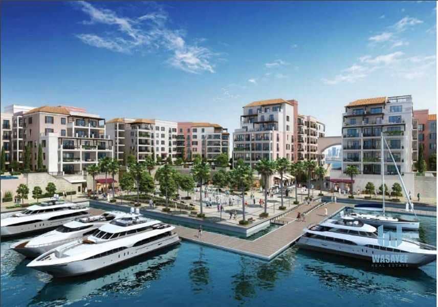 3 Live in heart of Jumeirah ! 5Bedroom Apartment Waterfront.