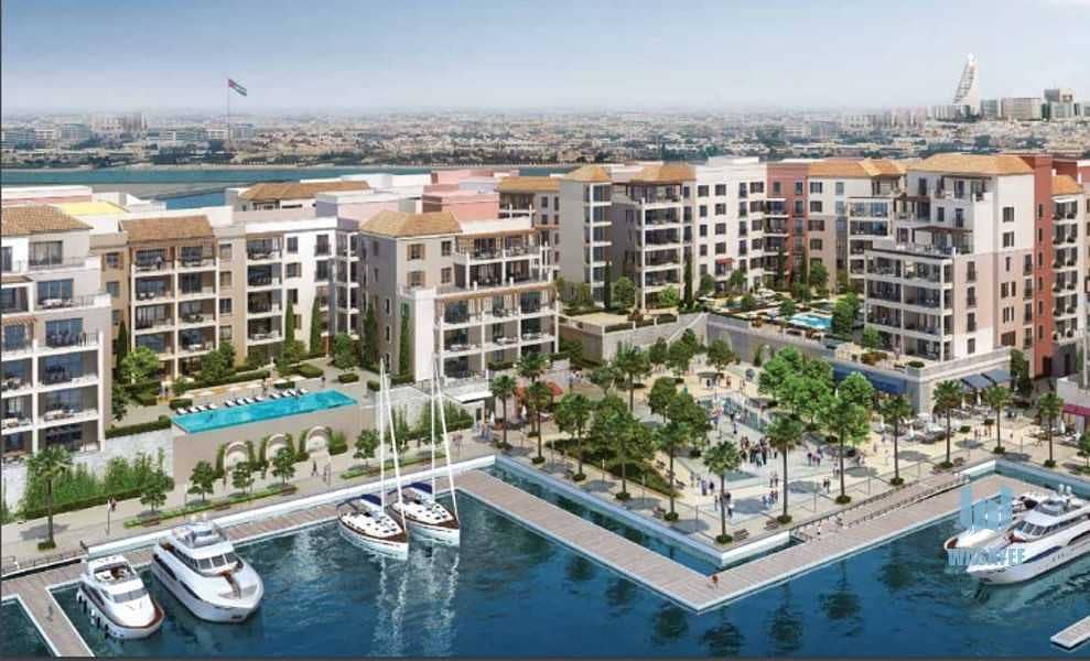 6 Live in heart of Jumeirah ! 5Bedroom Apartment Waterfront.