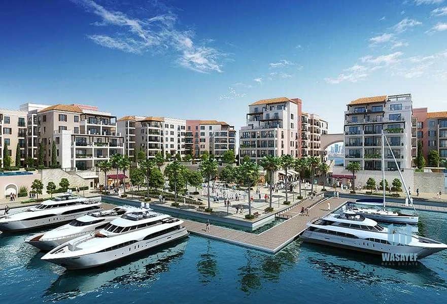 11 Live in heart of Jumeirah ! 5Bedroom Apartment Waterfront.