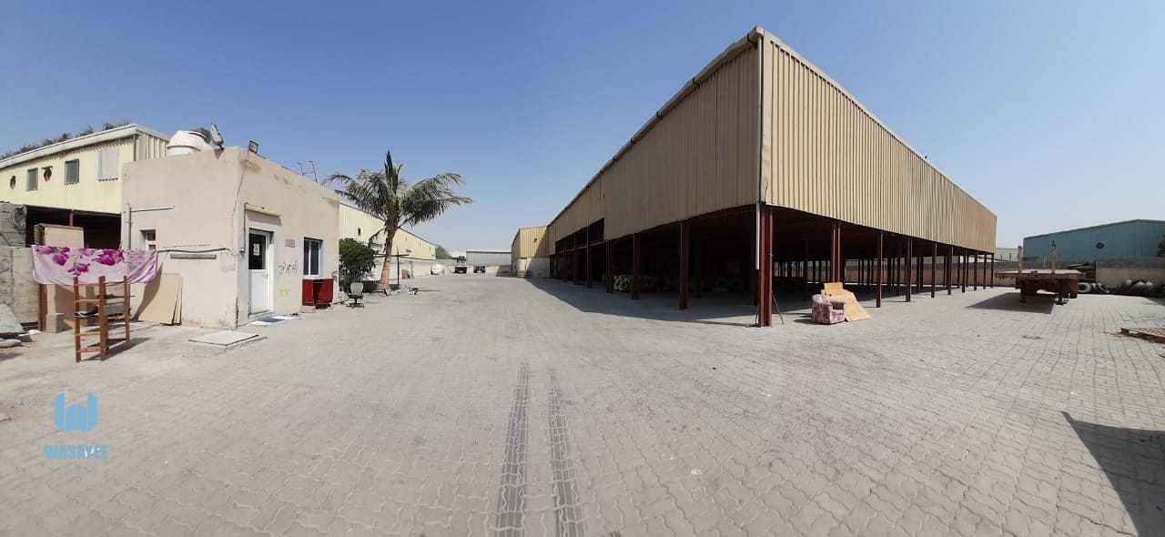 INDEPENDENT COMPOUND WITH A HUGE WAREHOUSE IN PRIME LOCATION