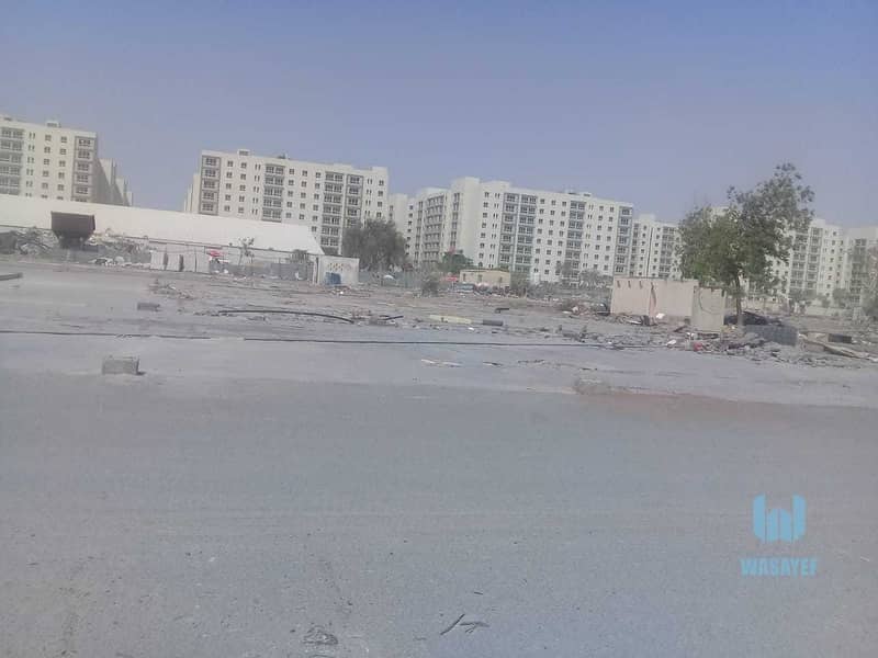 10 PRIVATE COMMERCIAL PLOT FOR SALE IN AL-QUOZ WITH A  FULL FENCE&WAREHOUSE. .