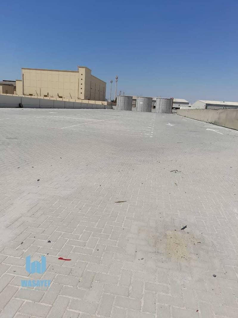 6 COMMERCIAL PLOT ON MAIN ROAD/10 AED PER SQFT