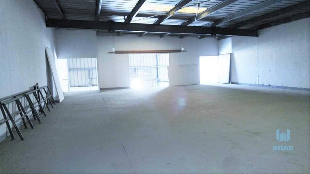 WELL MAINTAINED WAREHOUSE IN AL QUOZ WITH HIGH POWER 80KILO WATTS!!