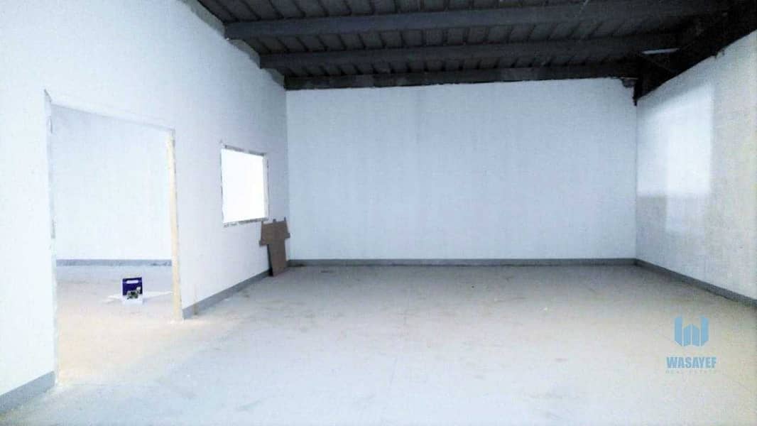 12 WELL MAINTAINED WAREHOUSE IN AL QUOZ WITH HIGH POWER 80KILO WATTS!!