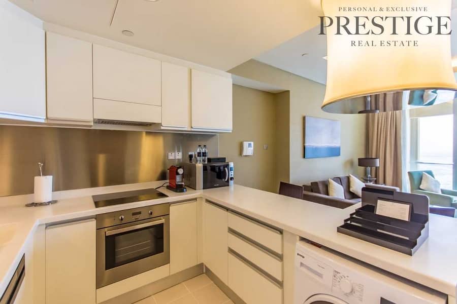 8 Exclusive 1Bed Address Dubai Mall  | In Hotel Pool