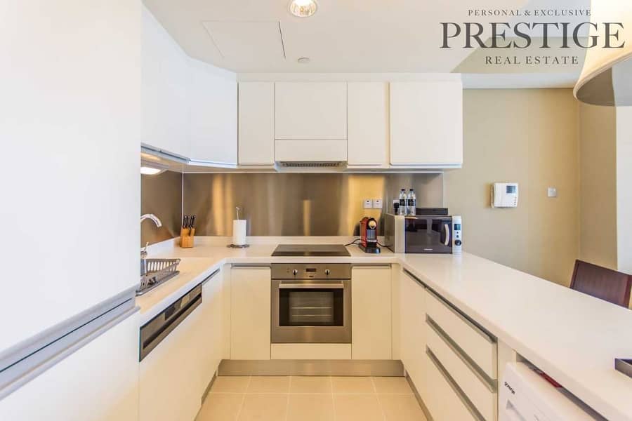 11 Exclusive 1Bed Address Dubai Mall  | In Hotel Pool