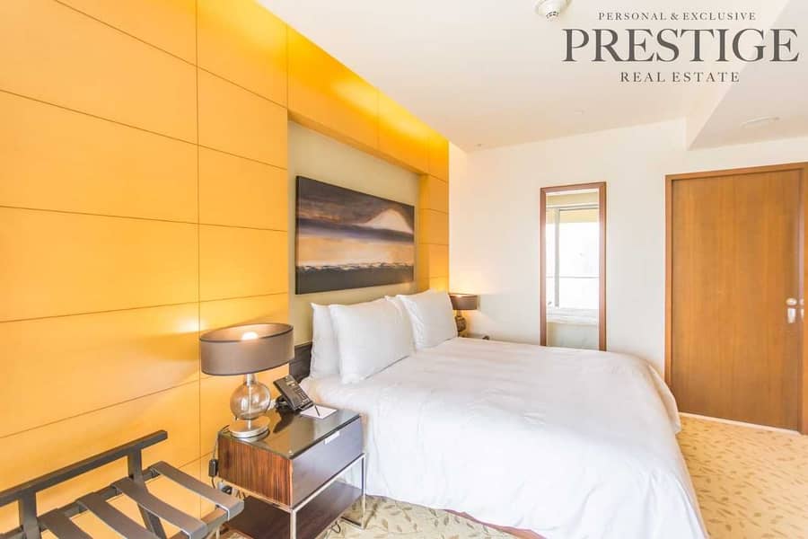 19 Exclusive 1Bed Address Dubai Mall  | In Hotel Pool