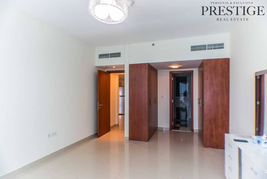 7 1 Bed | DIFC View | Next To Metro | 2 Parking
