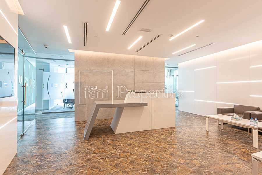 Spacious Office Canal & Burj Khalifa View