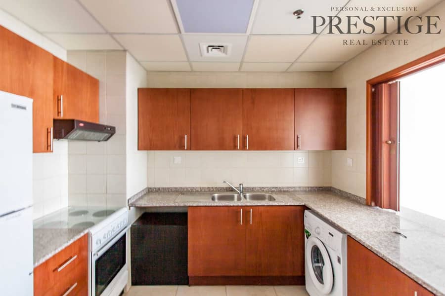 6 1 Bedroom | Unfurnished | Spacious layout