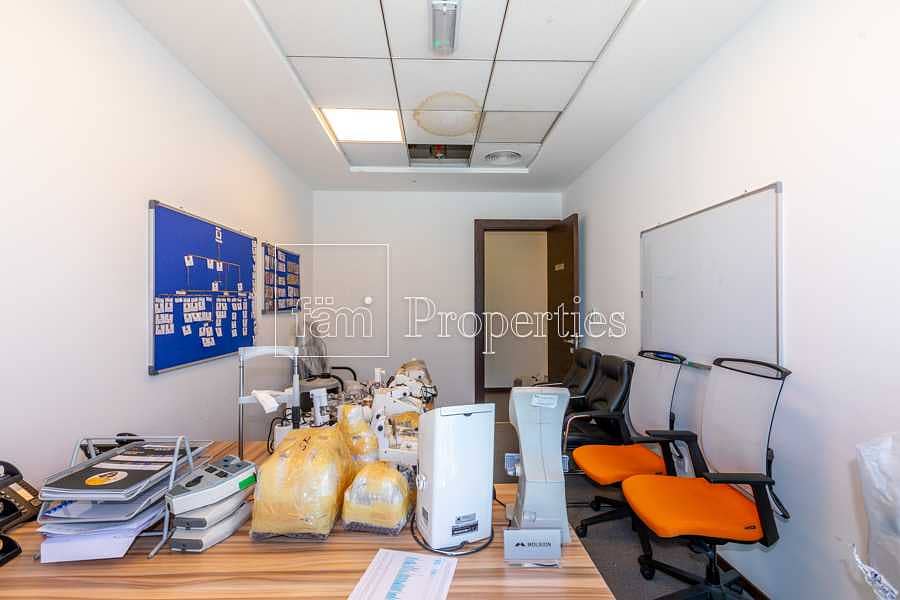 4 FURNISHED OFFICE FOR SALE BAY SQUARE