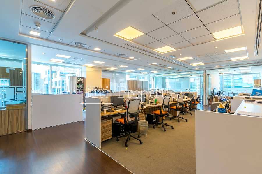 7 FURNISHED OFFICE FOR SALE BAY SQUARE