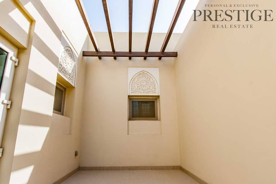 8 3 Bed | Townhouse | Large Terrace