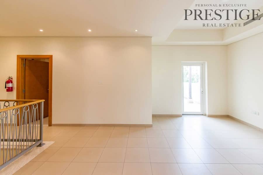 13 3 Bed | Townhouse | Large Terrace